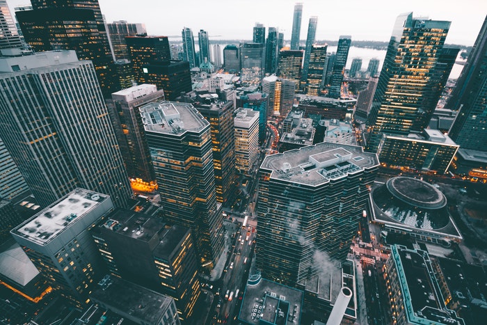 本科英語論文查重率多少算合格？哪個查重軟件最靠譜？