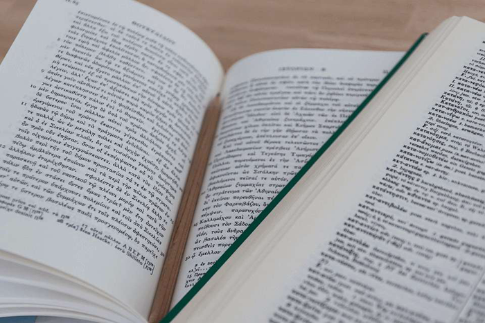 有沒有能翻譯文檔的免費(fèi)軟件？哪個(gè)翻譯軟件可以語(yǔ)音翻譯？