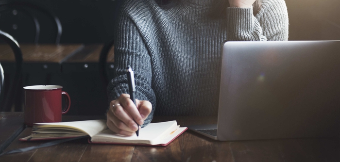 如何免費翻譯英文pdf文檔？人工翻譯德語資料費用是多少？